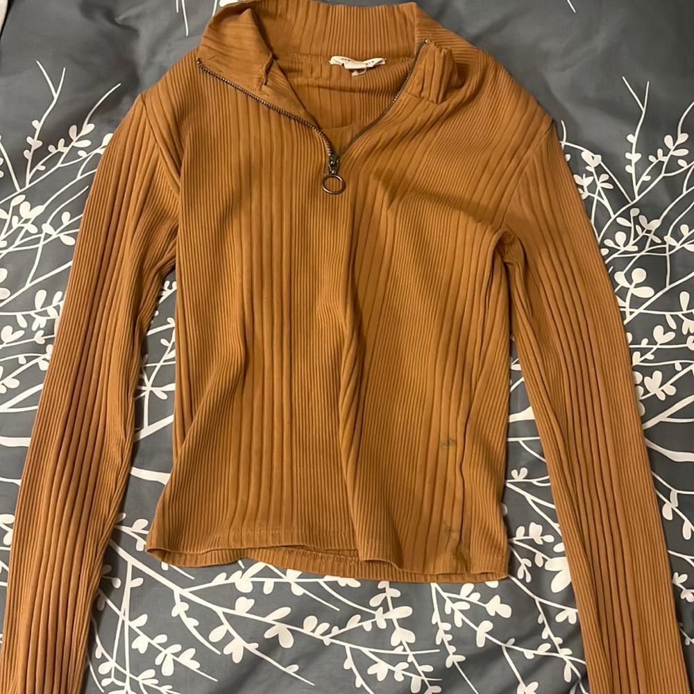 Aeropostale yellow shirt half zip